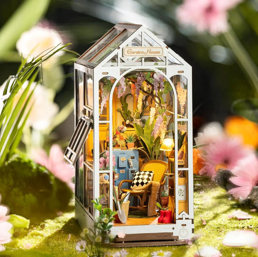 Garden House Mini House Kit